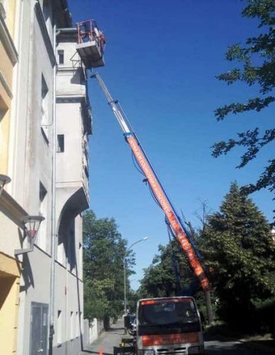 Prace ogólnobudowlane Żórawina. Podnośnik koszowy Żórawina. Wynajem podnośnika koszowego Żórawina